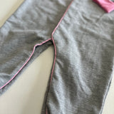 Babygrow Cinza Mesclado com Rosa