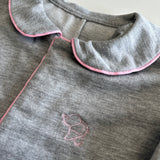 Babygrow Cinza Mesclado com Rosa
